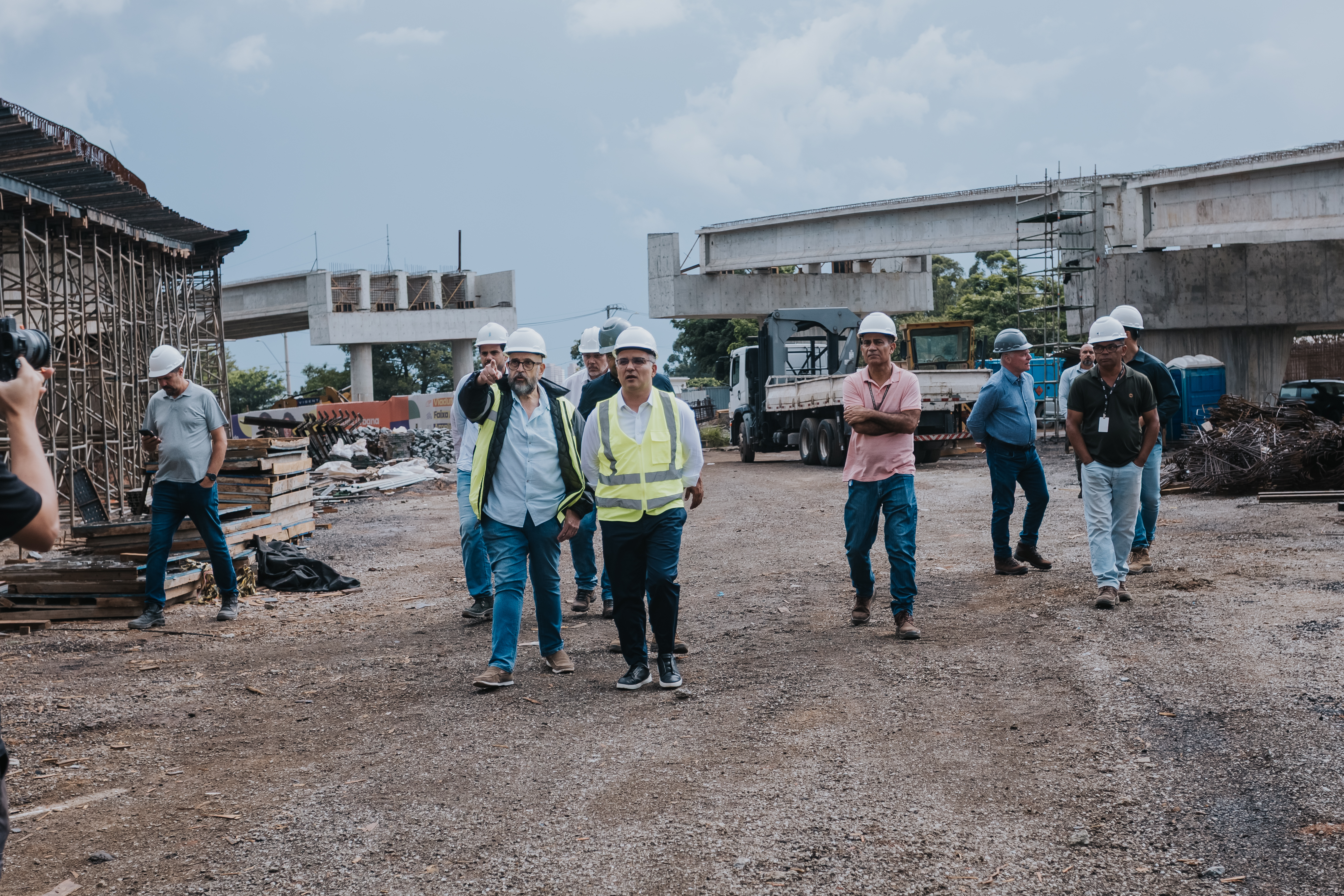 Vistoria aponta avanço da Ponte Ribeirão dos Couros, que será eixo estratégico da mobilidade em São Bernardo