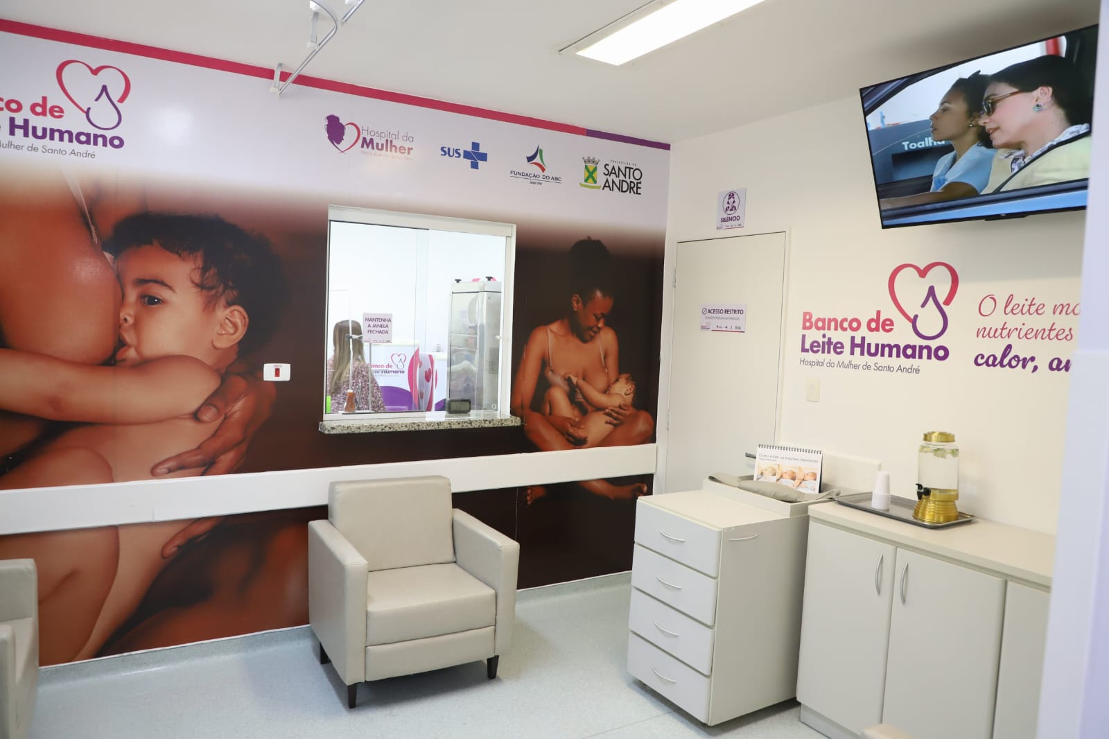 Banco de Leite do Hospital da Mulher é revitalizado e passa a contar com carro exclusivo para coleta domiciliar
