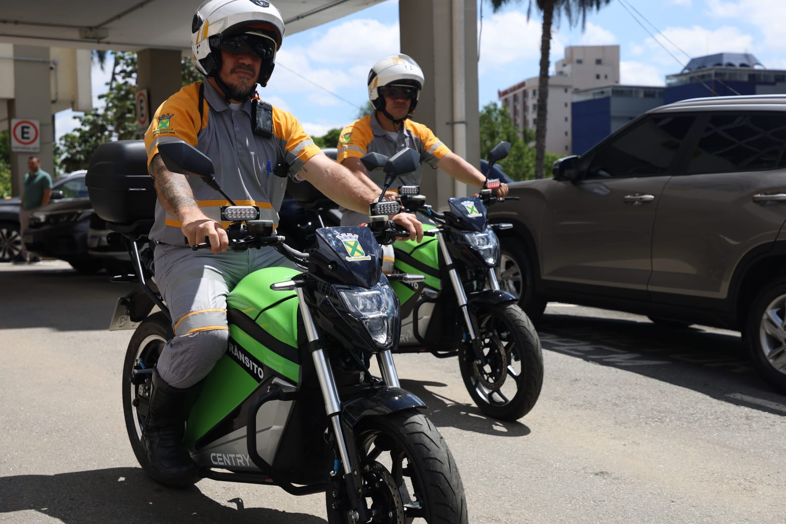 Santo André inicia testes com motos elétricas para monitoramento do trânsito