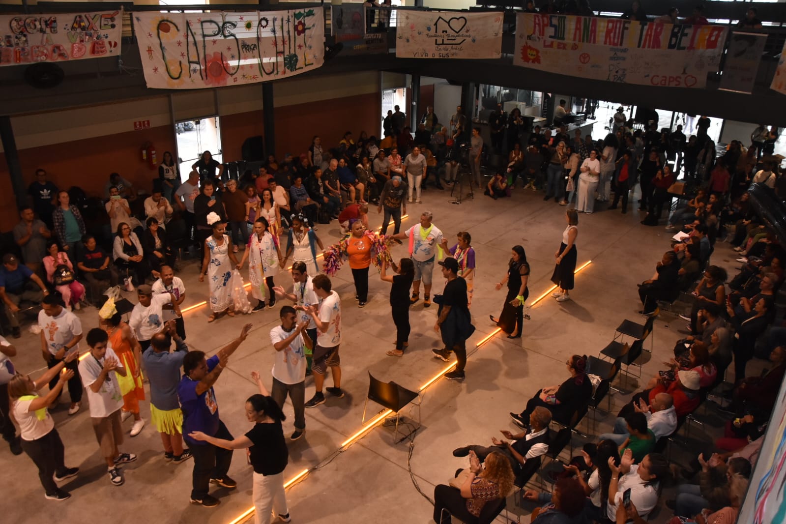 Desfile emociona e celebra a inclusão no Mental Fashion Day em Santo André