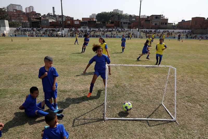 Domingo é dia de Festival de Futebol no Campo do Piraporinha