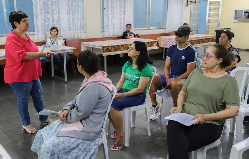 Diadema abre nova turma de curso para cuidadores de idosos