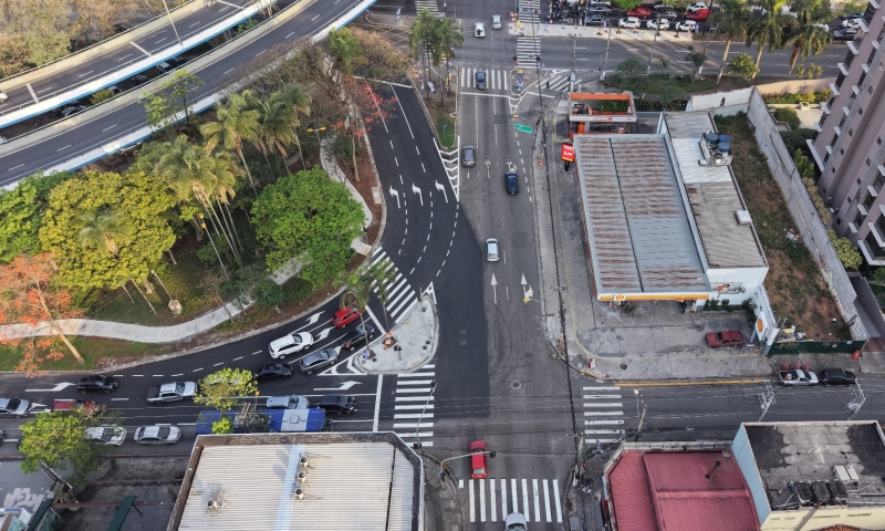 Santo André entrega obra viária no bairro Jardim para melhorar fluidez no trânsito