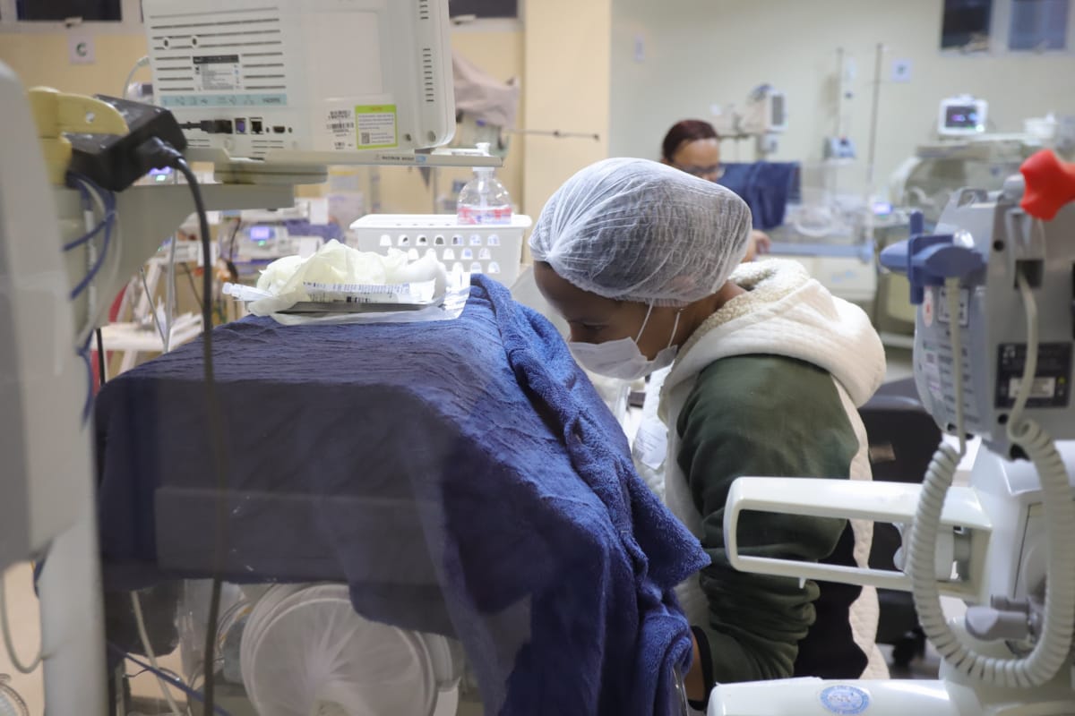 Santo André entrega revitalização da UTI Neonatal do Hospital da Mulher