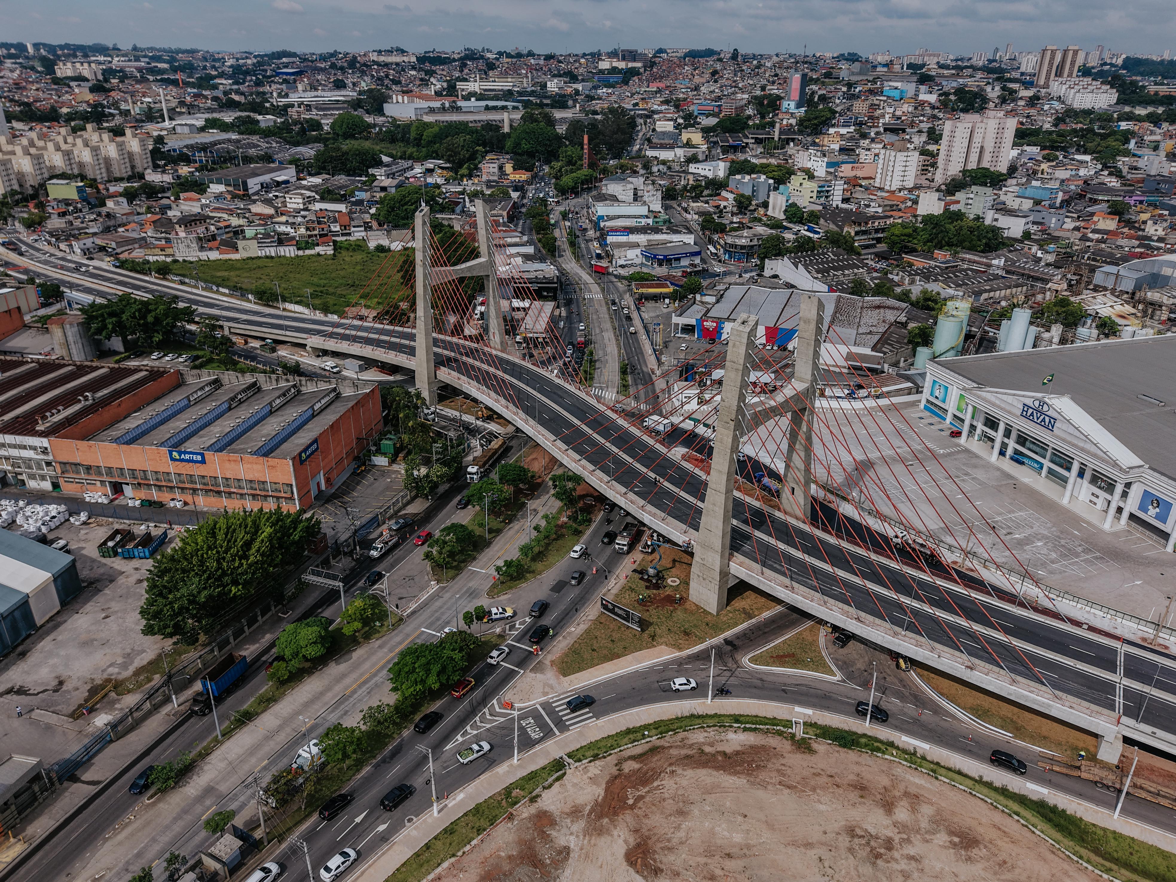 Vistoria final na Ponte Estaiada de São Bernardo coloca contagem regressiva para inauguração