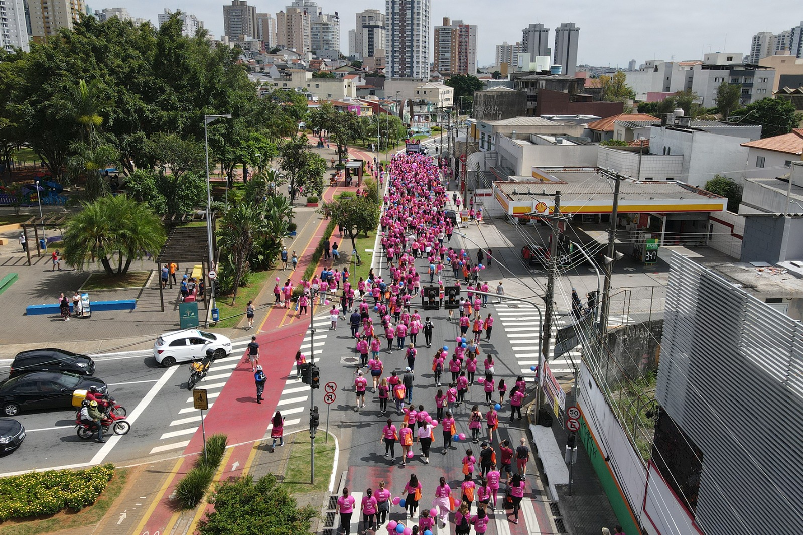 São Caetano celebra o Dia Internacional da Mulher com caminhada solidária