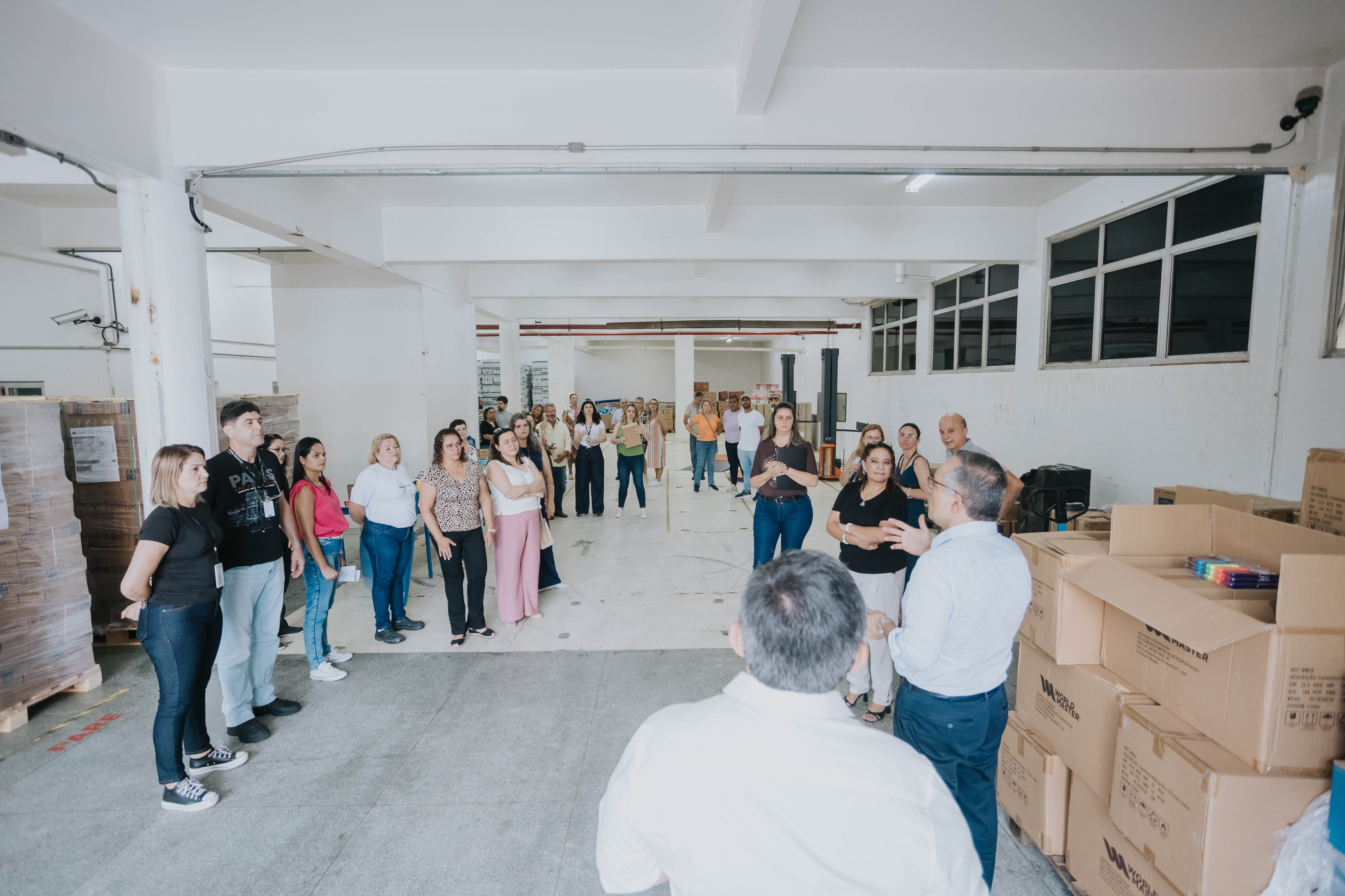 São Bernardo investe R$ 36 milhões na compra de uniformes e kits de material escolar, que já seguem às escolas