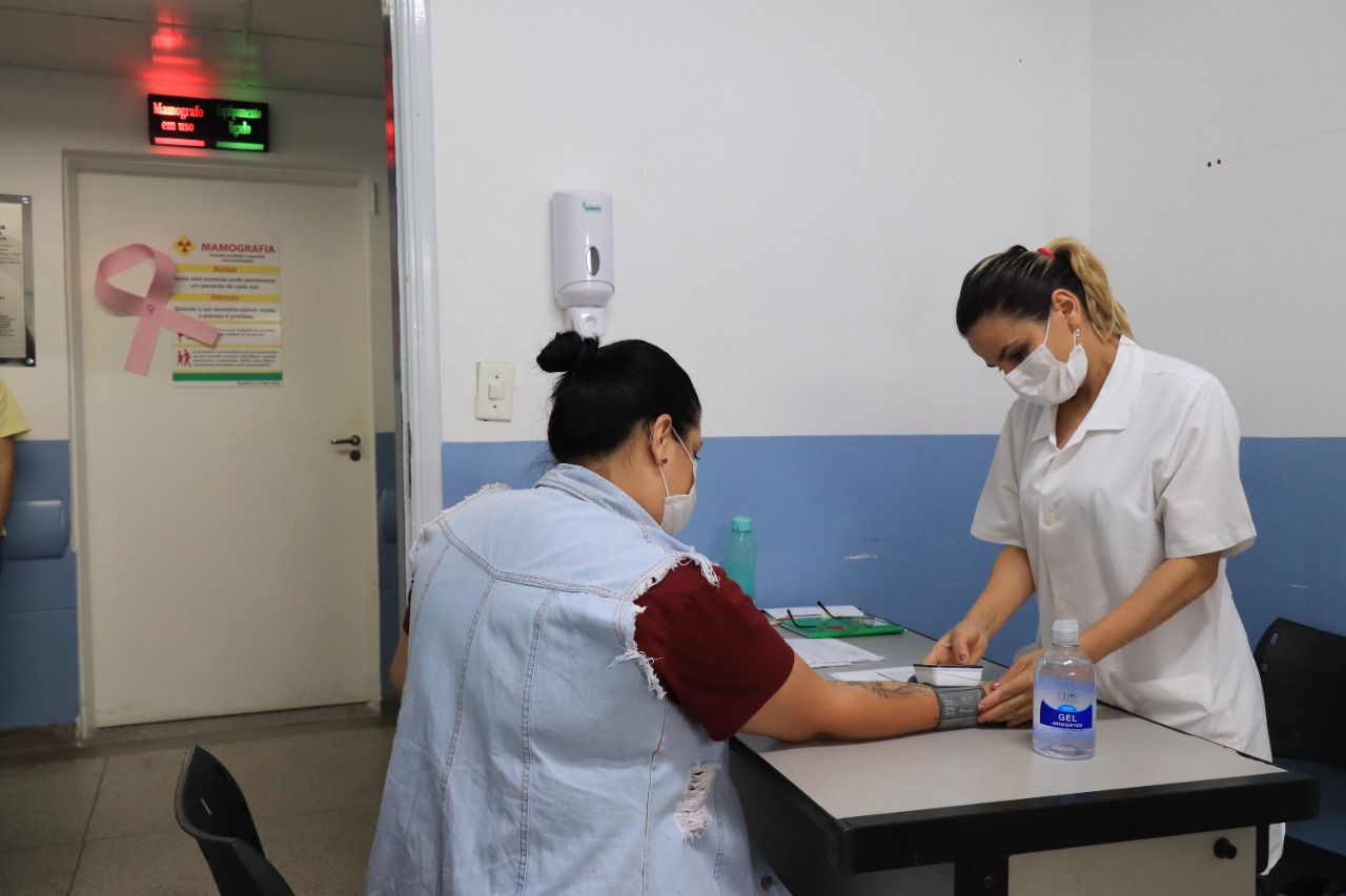 Simultaneamente, no Hospital Maternidades São Lucas está acontecendo o mutirão da mamografia. Foto: Gabriel Mazzo/PMETRP